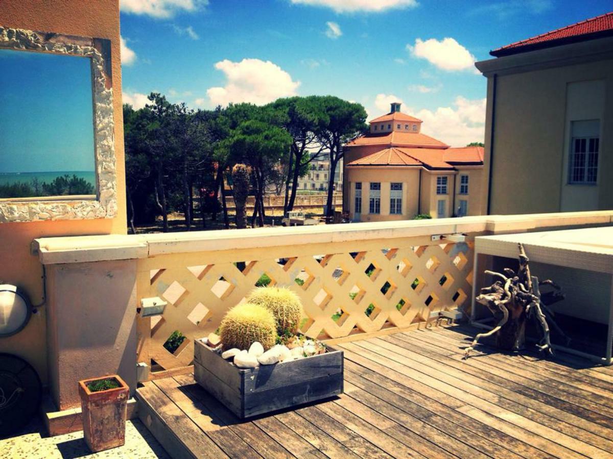 Villa Amazing Sea View Flat à Tirrenia Extérieur photo